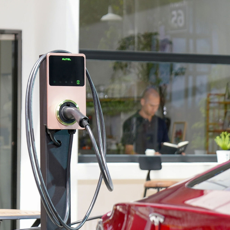 Autel Maxicharger 22kW sokkel 4G 3F/32A - Mørkegrå